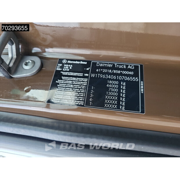 2023 Mercedes-Benz Actros 1848-43116257