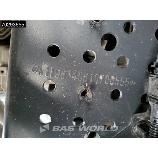 2023 Mercedes-Benz Actros 1848-43116258