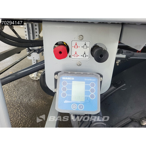 2025 Kässbohrer STB-43116527