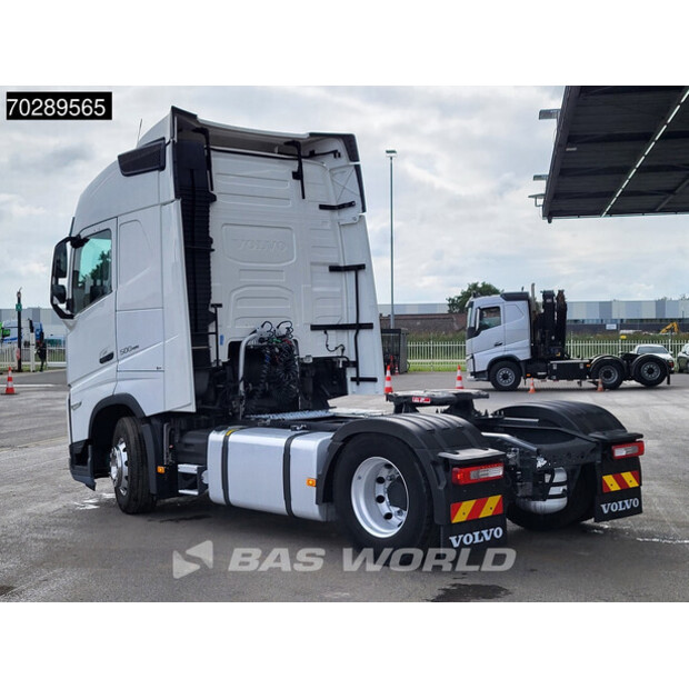 2022 فولفو FH500-43117016