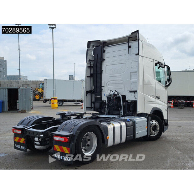 2022 فولفو FH500-43117019