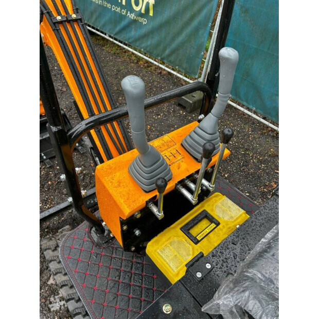 2024 Beartrac HT10-43119092