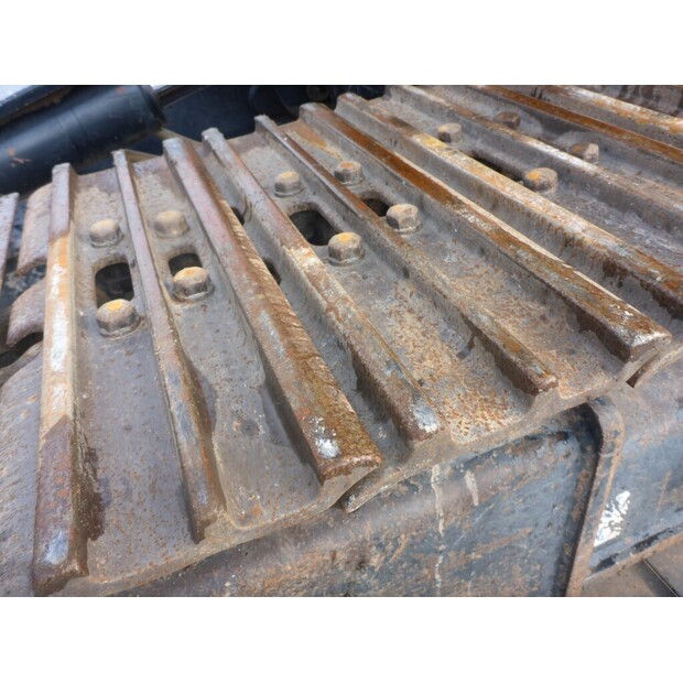 2016 Hitachi ZX225USLC-5B-43126746