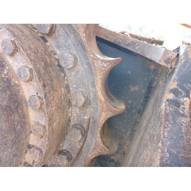 2016 Hitachi ZX225USLC-5B-43126748