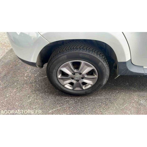 2017 Dacia DUSTER-43134492