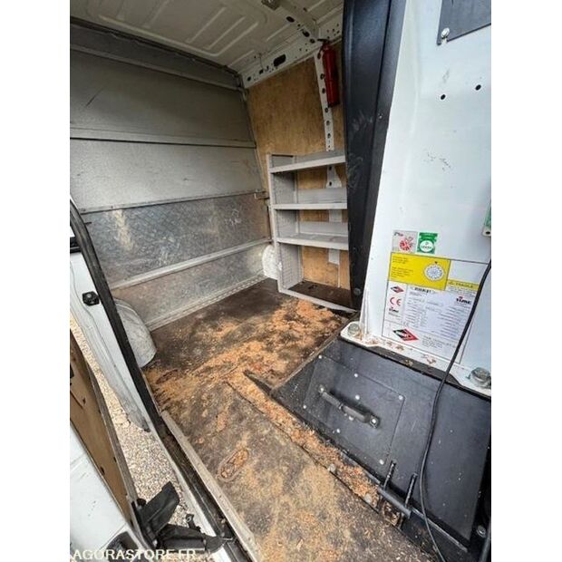 Renault Master-43134539