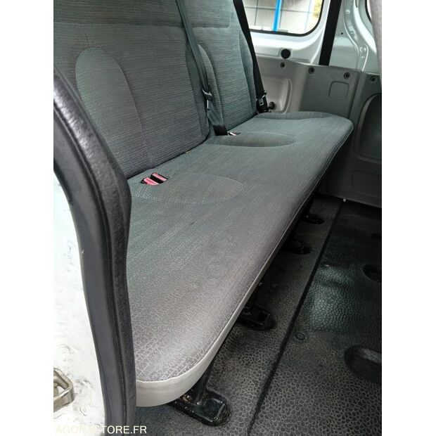 2013 Renault Trafic-43134609