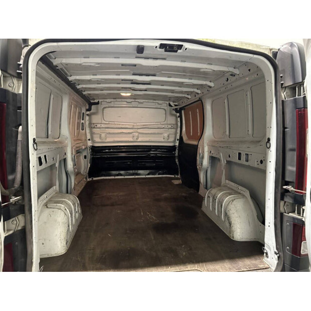 2017 رينو Trafic-43135719