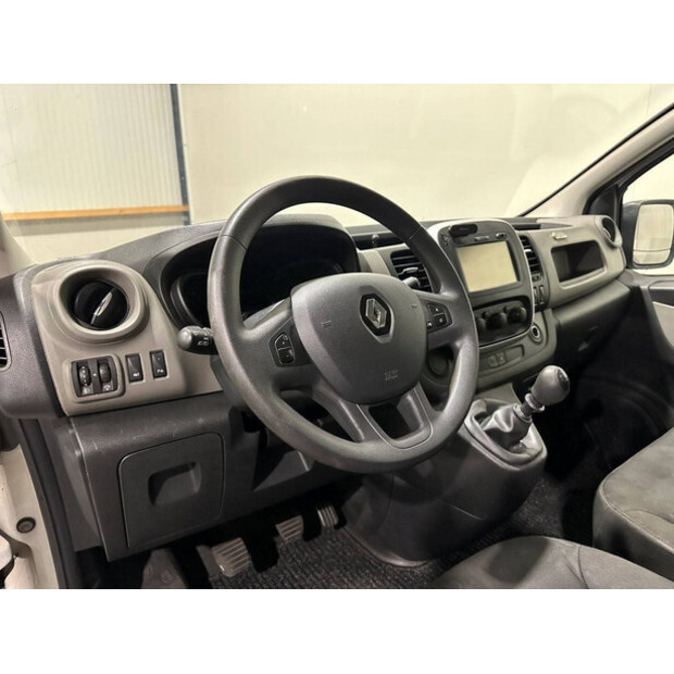 2017 رينو Trafic-43135720