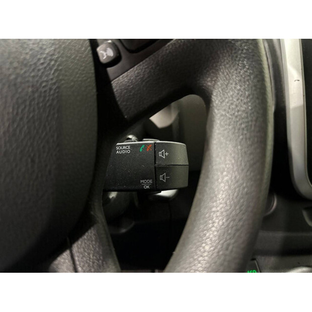 2017 رينو Trafic-43135723