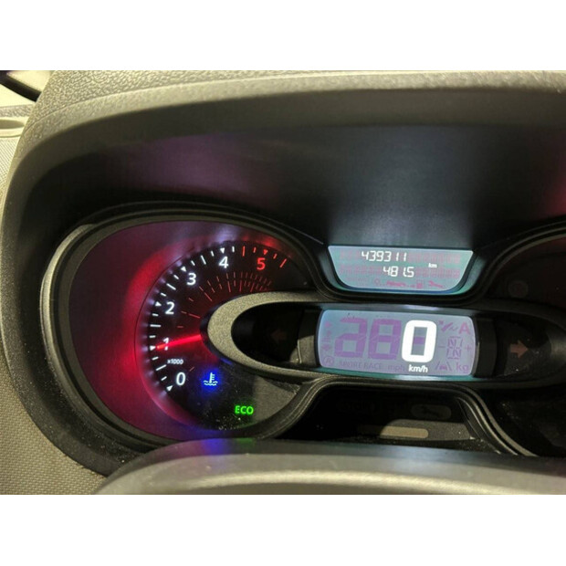 2017 رينو Trafic-43135724