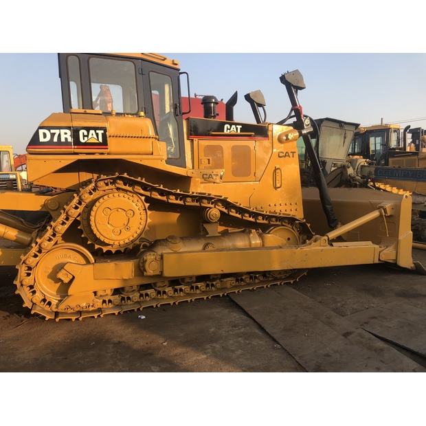 2019 كاتربيلر D7R-43135819