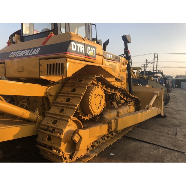 2019 كاتربيلر D7R-43135821