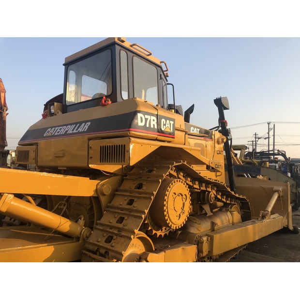 2019 كاتربيلر D7R-43135826