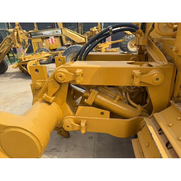 2024 كاتربيلر D8K-43135837