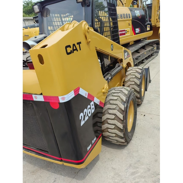 2024 Caterpillar 226B-43136005