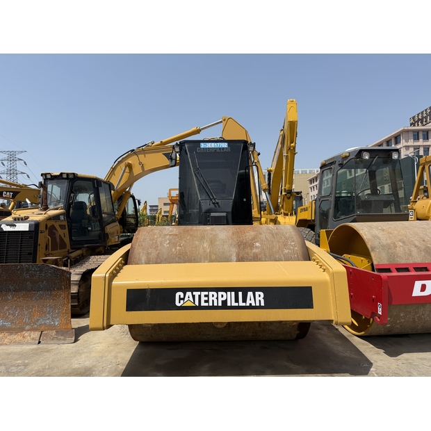 2022 Caterpillar CS76-43136037