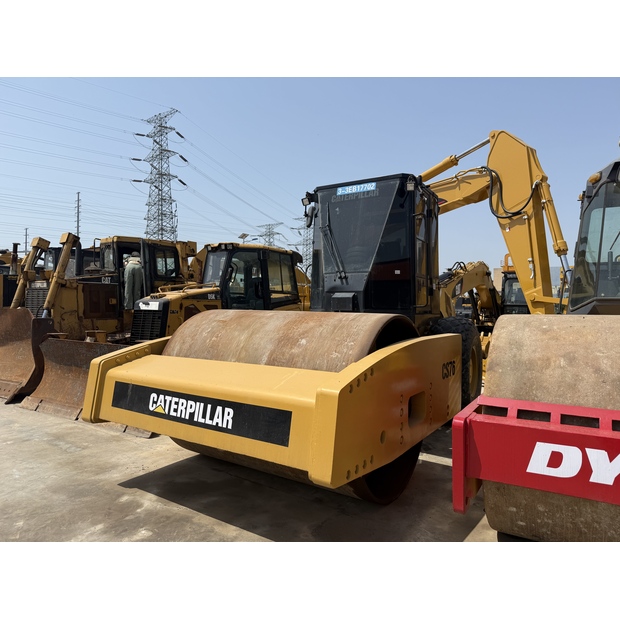 2022 Caterpillar CS76-43136038