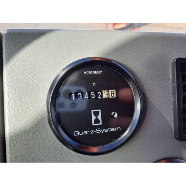 2015 جروف GMK 4080-1-43137261