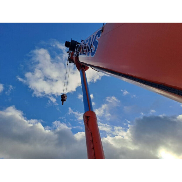 2015 جروف GMK 4080-1-43137272