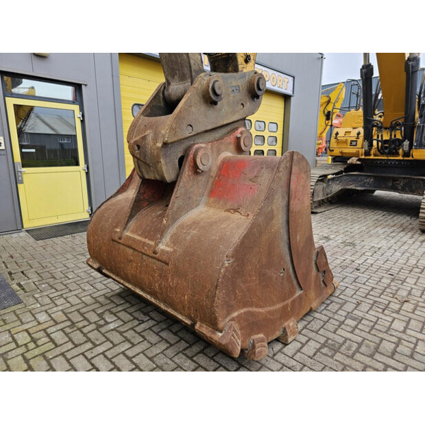 2018 LiuGong CLG950E-43137341