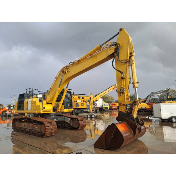 2017 Komatsu PC490LC-11-43137437