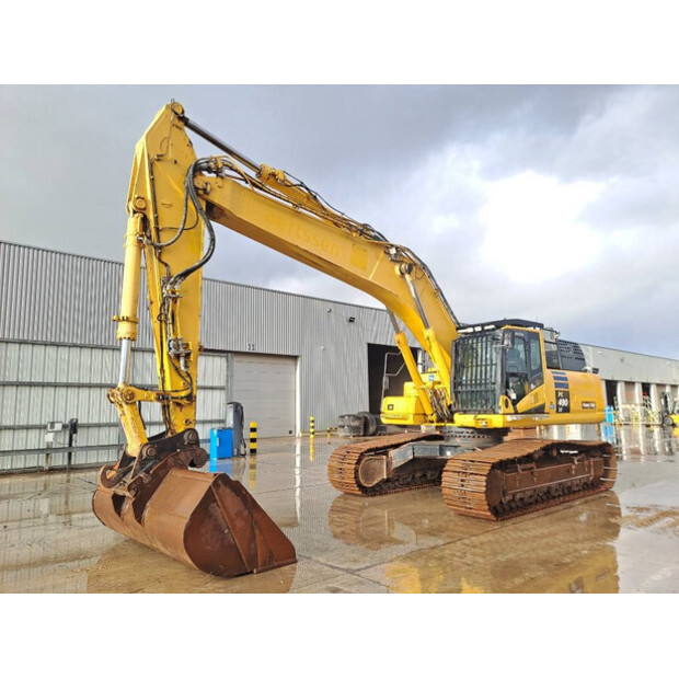 2017 Komatsu PC490LC-11-43137439
