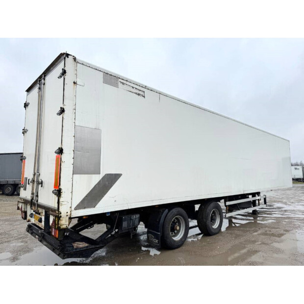 2001 جورينفاجن DRO-12-20-43137568