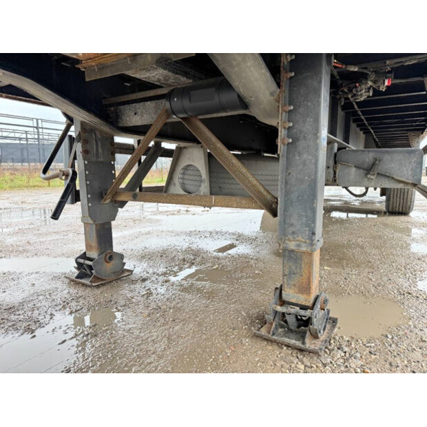 2001 جورينفاجن DRO-12-20-43137582