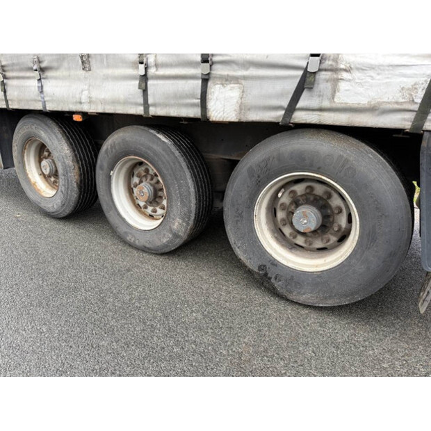 2001 Schmitz Cargobull S01-43137866