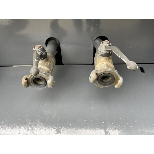 2011 Atlas-Copco XAVS 307 CD-43137958