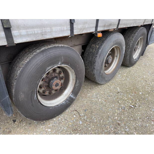 2002 Schmitz Cargobull S01-43137979