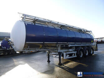 صورة ل خزانات لنقل النفط 2017 لاج OTHERS