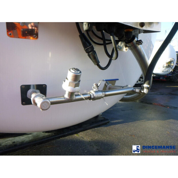 2017 لاج OTHERS-43138077