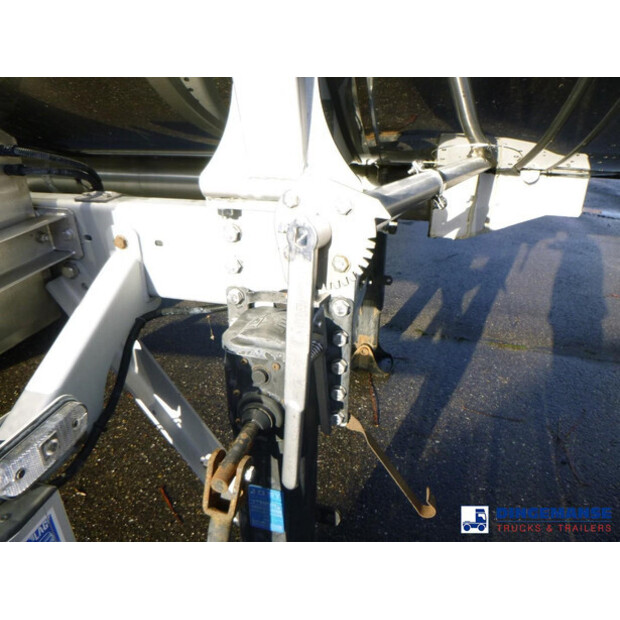 2017 لاج OTHERS-43138079