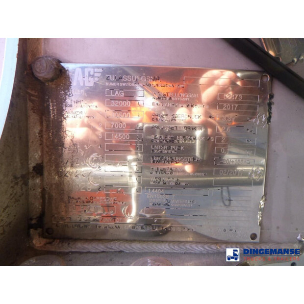 2017 لاج OTHERS-43138126