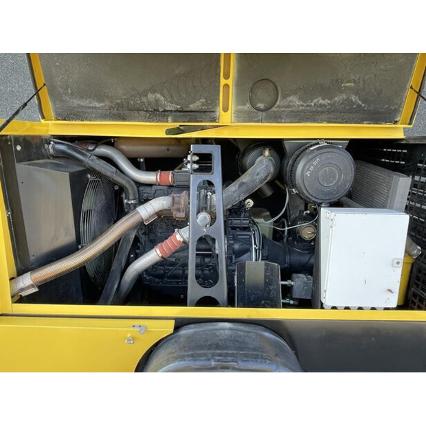 2011 كيزر M 122 - N-43138135