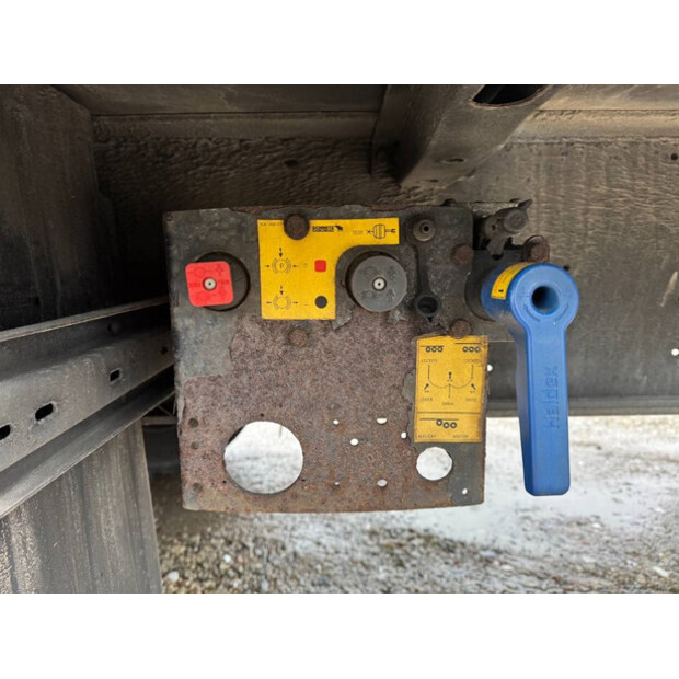 2013 Schmitz Cargobull SCB*S3T-43138293