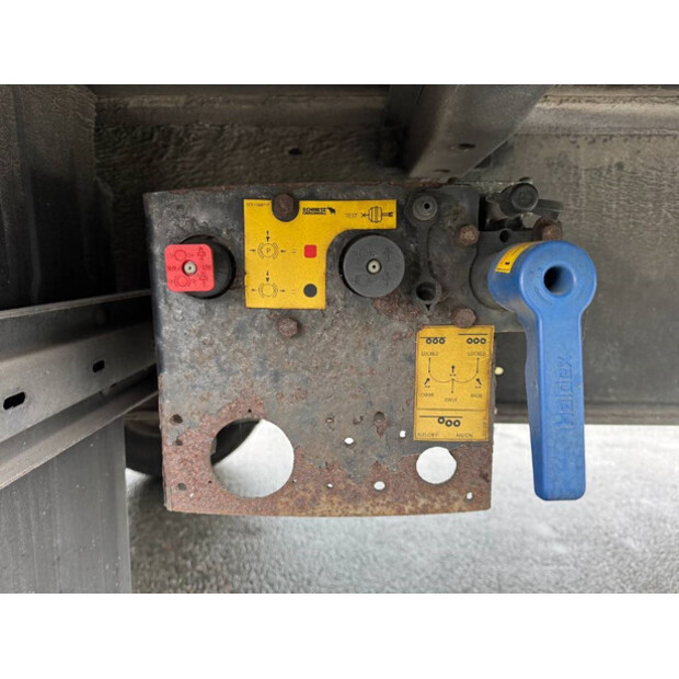 2013 Schmitz Cargobull SCB*S3T-43138321