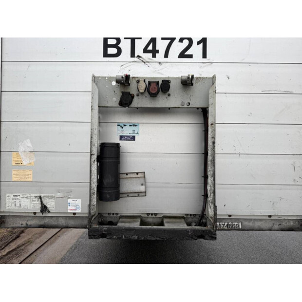 2013 Schmitz Cargobull SCB*S3T-43138392