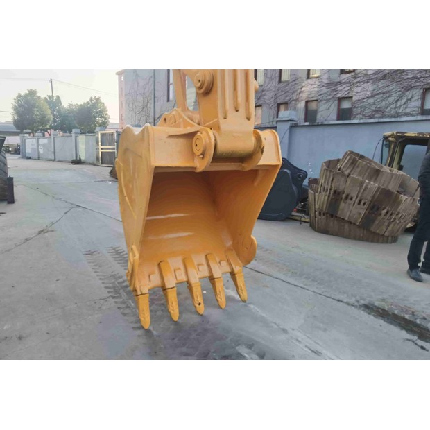 2020 Hyundai R210W-7-43138668