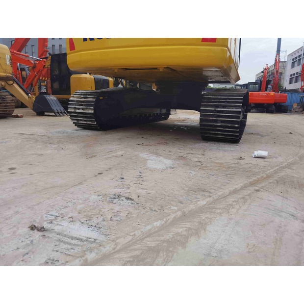 2021 Komatsu PC240LC-43138715