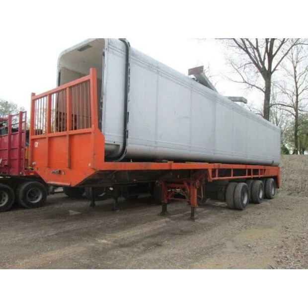 1977 إي كيه دبليو OTHERS-43138777