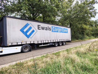 Image de Remorques à bâches 2005 LAG O-3-39 01