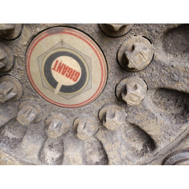 2010 Es-ge 3-SAL-39-N-43140991