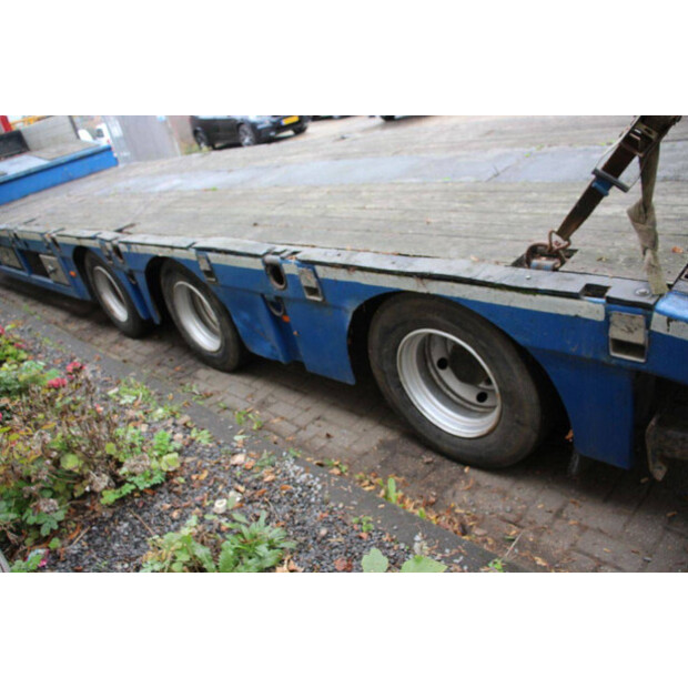 2010 Kässbohrer LB3E-43142947