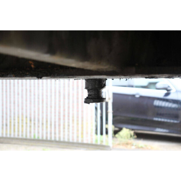 2010 Kässbohrer LB3E-43142950