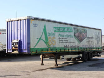 صورة ل مقطورات بباب جانبي 2003 كرون SZF18