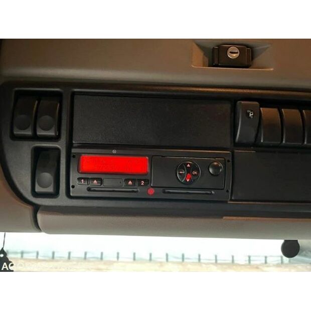 2010 DAF 105.510-43157119