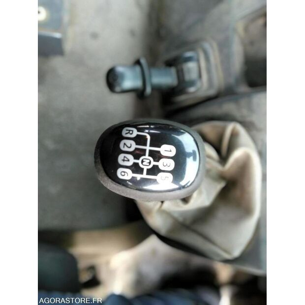 2014 Renault MIDLUM 220 DXI-43157453